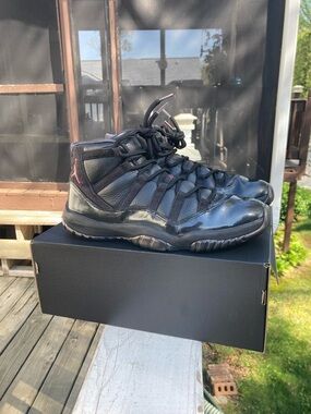 Nike Air Jordan 11 Black Out 72-10 Retro Customs size 11 mens